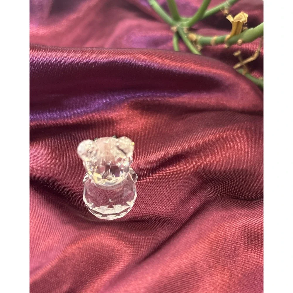 Lot Of 4 Vintage Crystal Animal Figurines Penguin Duck Elephant Bear Miniatures